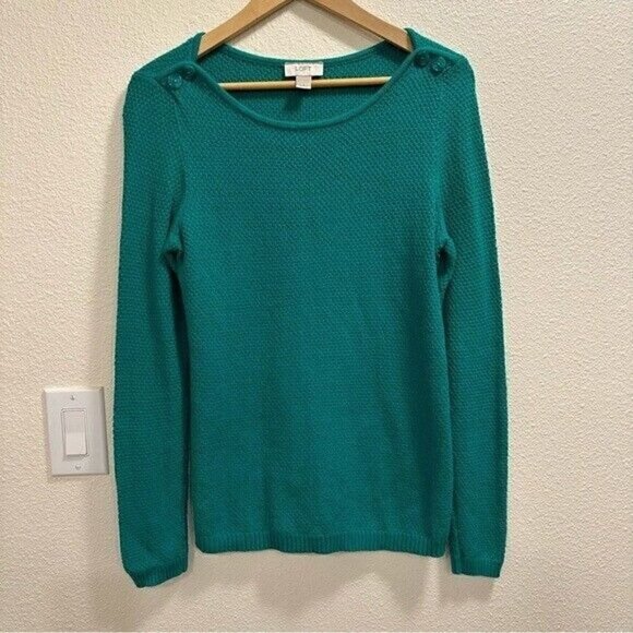 Ann Taylor LOFT Knit Sweater Size Small Green Long Sleeve Shoulder Button Detail - Picture 4 of 7
